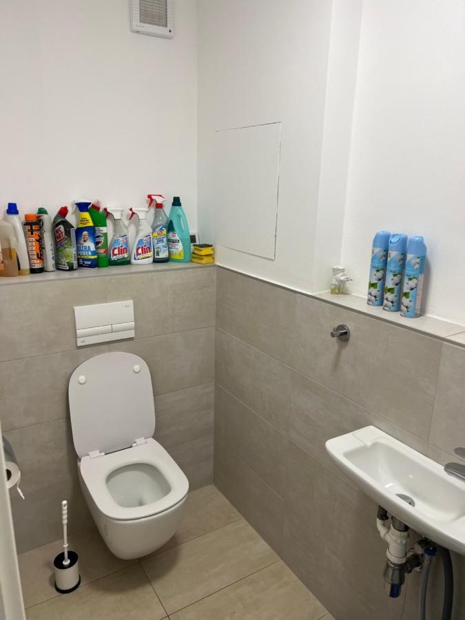 Beautiful 2 Bedroom Apartment Prostějov Kültér fotó