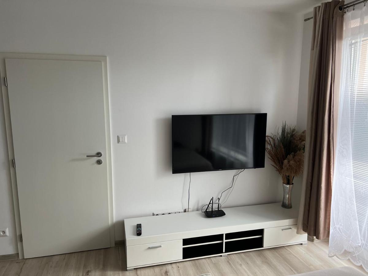 Beautiful 2 Bedroom Apartment Prostějov Kültér fotó
