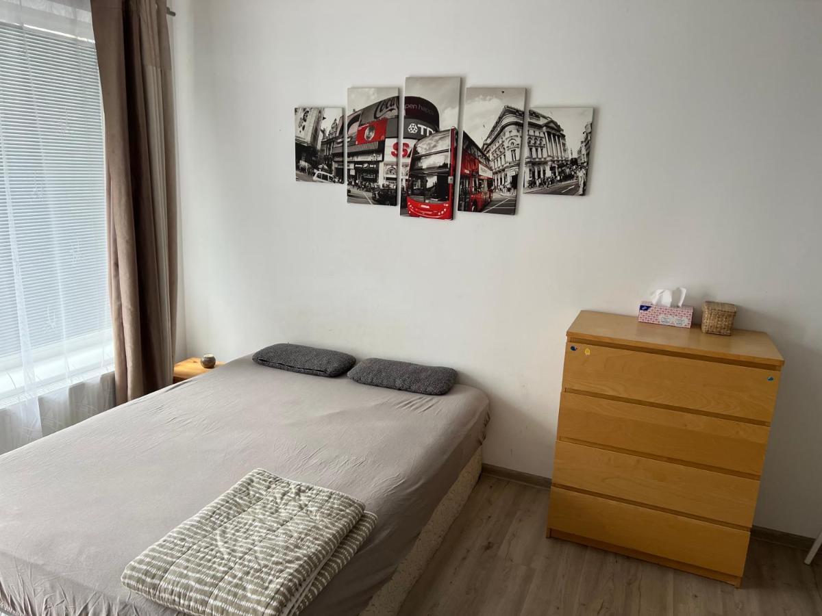 Beautiful 2 Bedroom Apartment Prostějov Kültér fotó